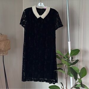 BETSEY JOHNSON • Black Velvety-Lace Shift Dress with Pearl Collar Size 8